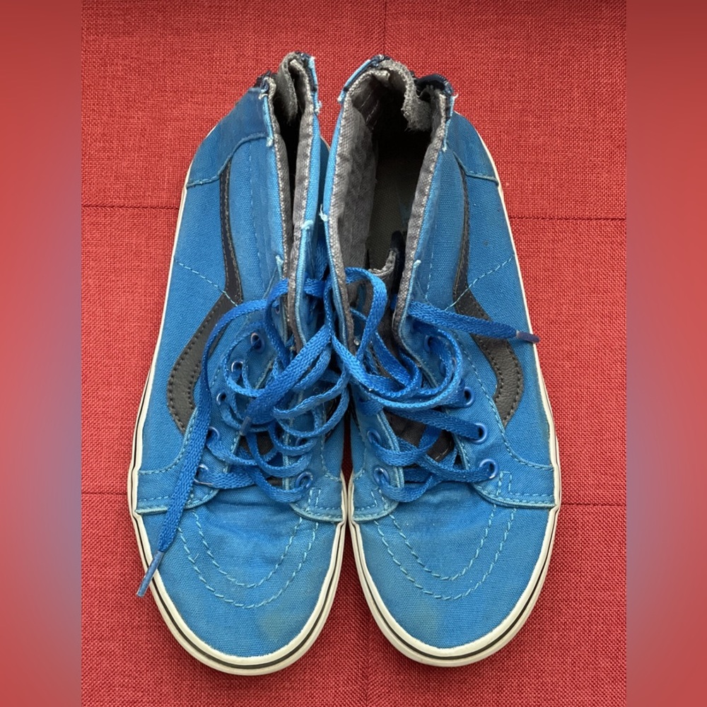 Vans size 3